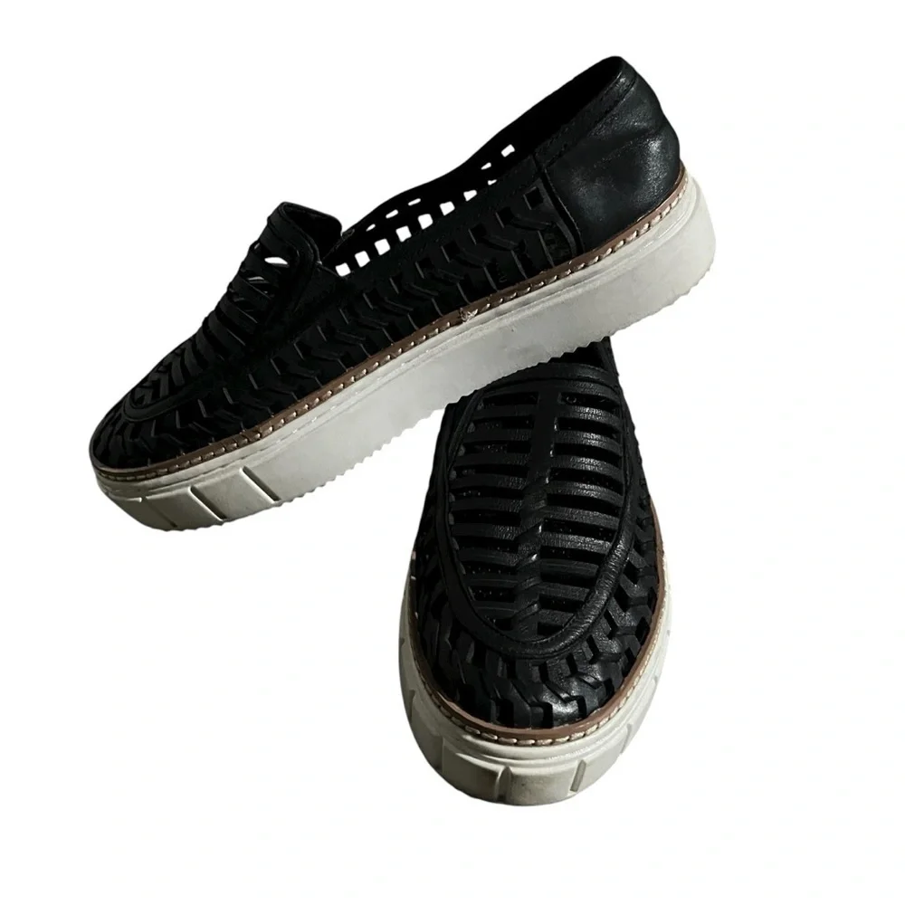 Vince Camuto vince camuto